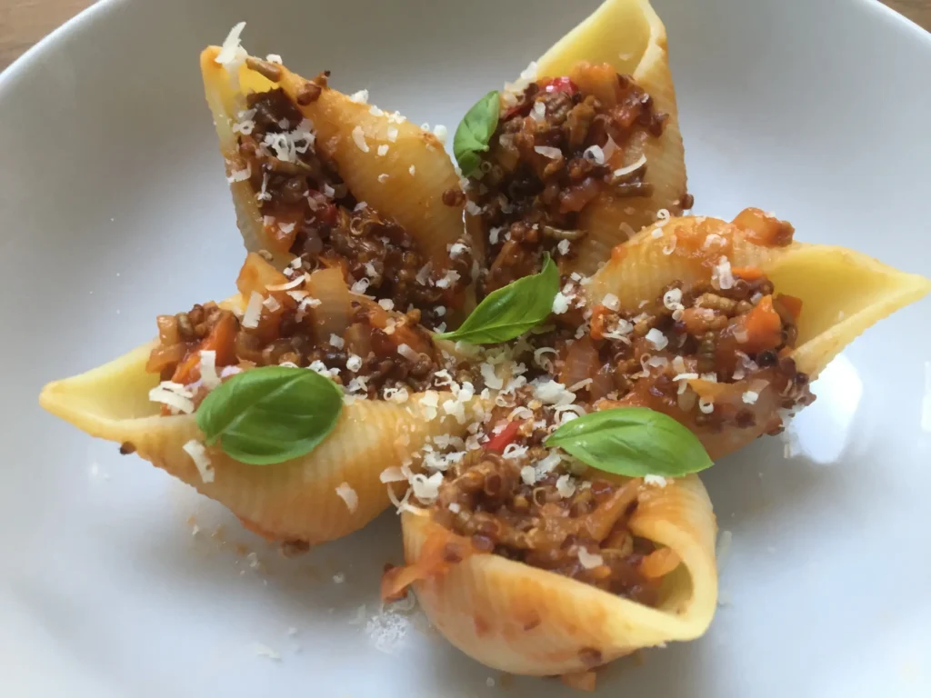 Edible mealworms pasta recipe